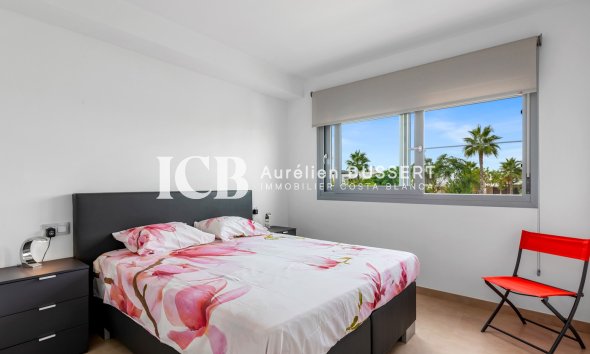 Resale - Apartment / flat -
Vistabella - Vistabella golf