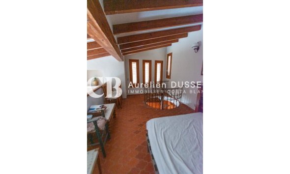 Resale - Villa -
Guardamar del Segura - Guardamar Playa