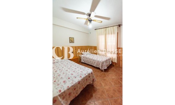 Resale - Villa -
Guardamar del Segura - Guardamar Playa