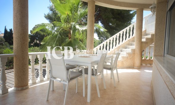 Reventa - Villa -
Orihuela Costa - Dehesa de campoamor