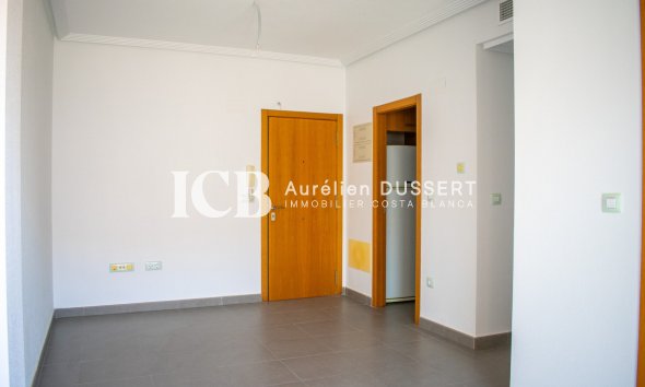 Resale - Apartment / flat -
Guardamar del Segura - Centro