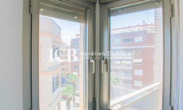 Resale - Apartment / flat -
Guardamar del Segura - Centro