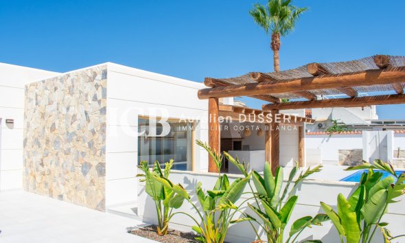 Reventa - Villa -
Torrevieja - Torreta florida