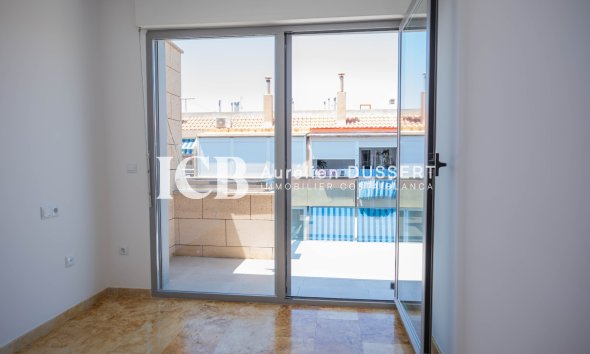 Reventa - Apartamento / piso -
Torrevieja - Playa del Cura