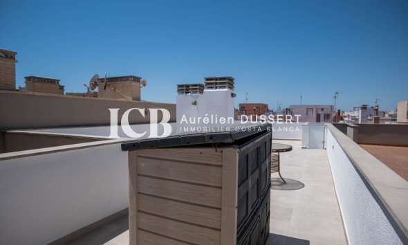 Resale - Apartment / flat -
Torrevieja - Playa del Cura