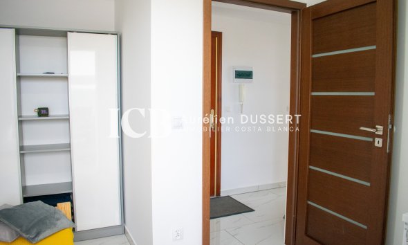 Resale - Apartment / flat -
Torrevieja - Los Frutales