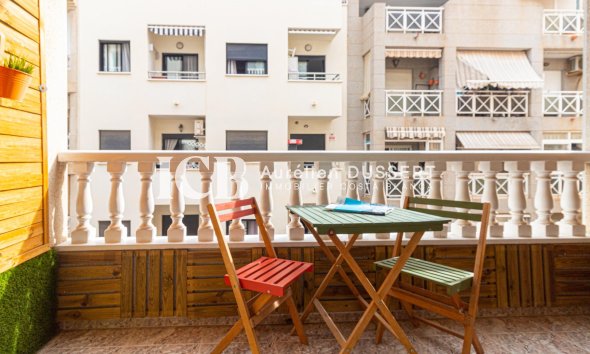 Reventa - Apartamento / piso -
Torrevieja - Playa del cura