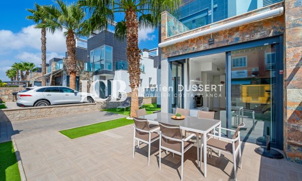 Resale - Townhouse -
Orihuela Costa - Lomas de Cabo Roig