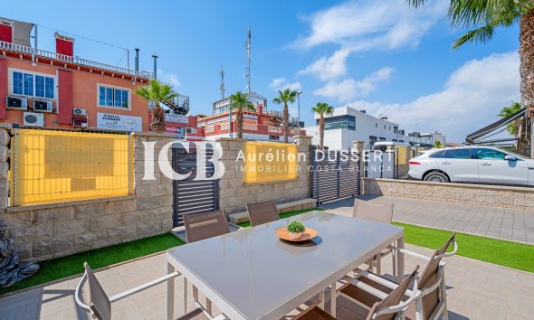 Revente - Maison mitoyenne -
Orihuela Costa - Lomas de Cabo Roig