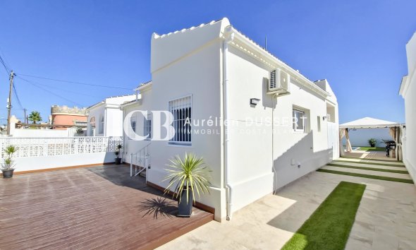 Revente - Villa -
Torrevieja - La Siesta - El Salado -  Torreta