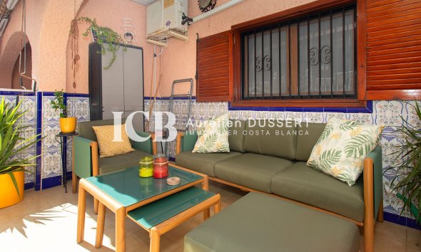 Resale - Apartment / flat -
Torrevieja - La Mata