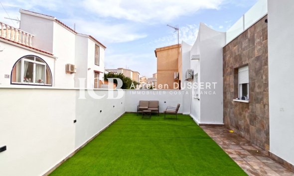 Resale - Apartment / flat -
Orihuela Costa - Playa Flamenca