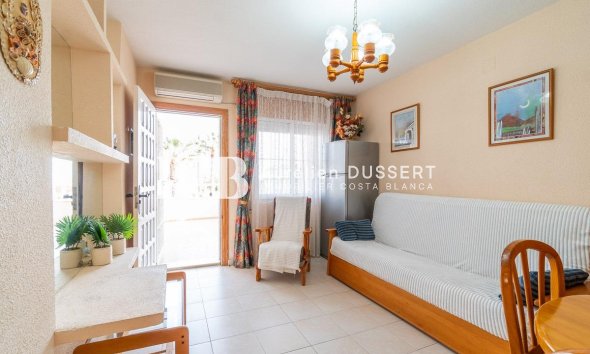 Revente - Maison mitoyenne -
Torrevieja - Los altos