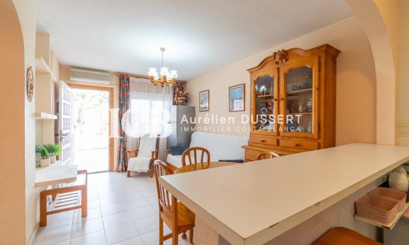 Revente - Maison mitoyenne -
Torrevieja - Los altos