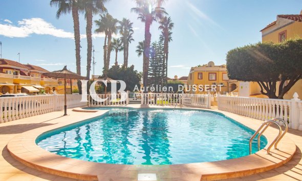 Resale - Townhouse -
Orihuela Costa - La Zenia