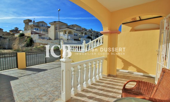 Resale - Townhouse -
Orihuela Costa - Villamartín