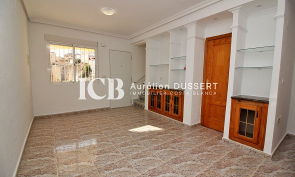 Resale - Townhouse -
Orihuela Costa - Villamartín