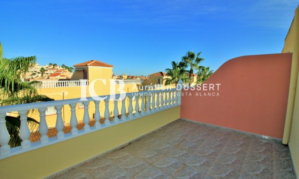 Resale - Townhouse -
Orihuela Costa - Villamartín