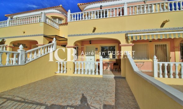 Resale - Townhouse -
Orihuela Costa - Villamartín