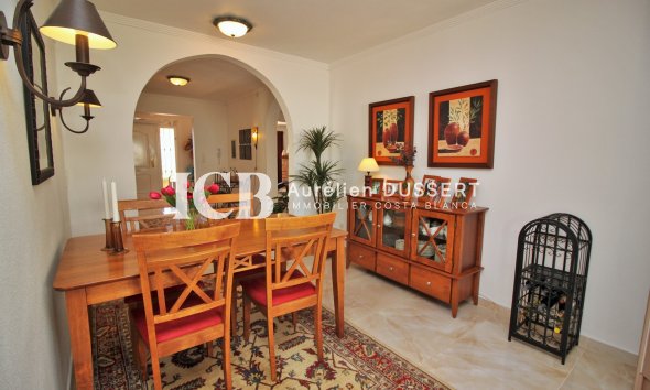 Resale - Villa -
Torrevieja - La siesta