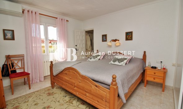 Resale - Villa -
Torrevieja - La siesta