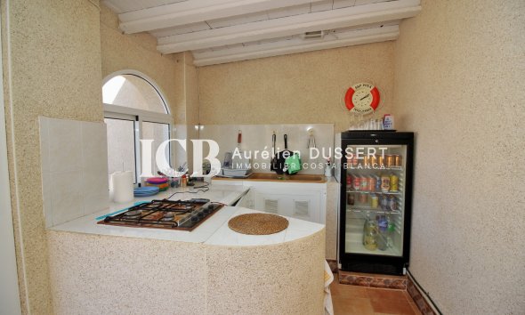 Resale - Villa -
Torrevieja - La siesta