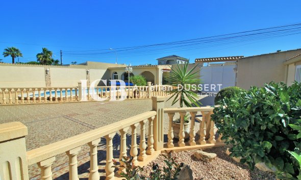 Revente - Villa -
Torrevieja - La siesta