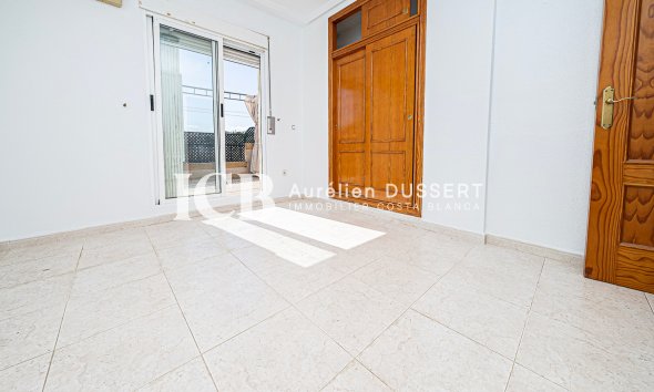 Revente - Maison mitoyenne -
Orihuela Costa - Montegolf