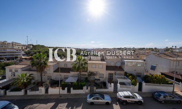 Resale - Townhouse -
Orihuela Costa - Montegolf