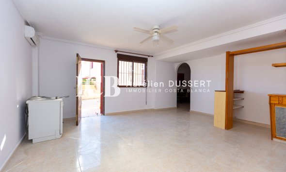 Revente - Villa -
Orihuela Costa - Villamartín