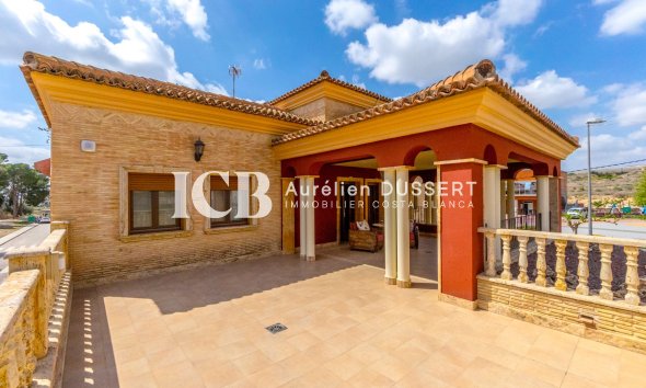 Revente - Maison mitoyenne -
Orihuela Ville - Orihuela