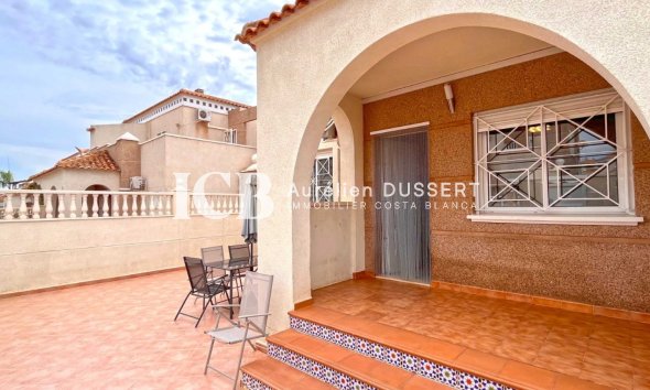 Revente - Maison mitoyenne -
Torrevieja - Torrelamata - La Mata