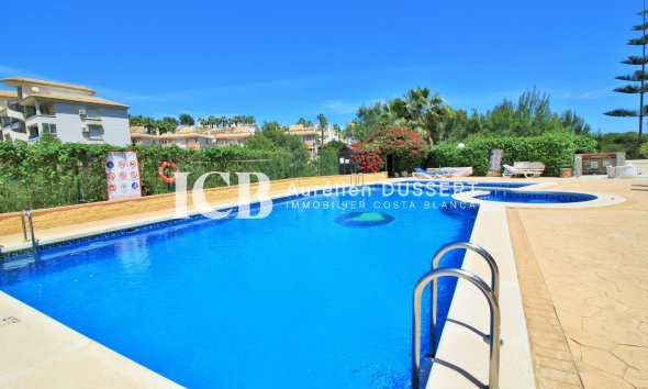 Resale - Apartment / flat -
Orihuela Costa - Villamartín