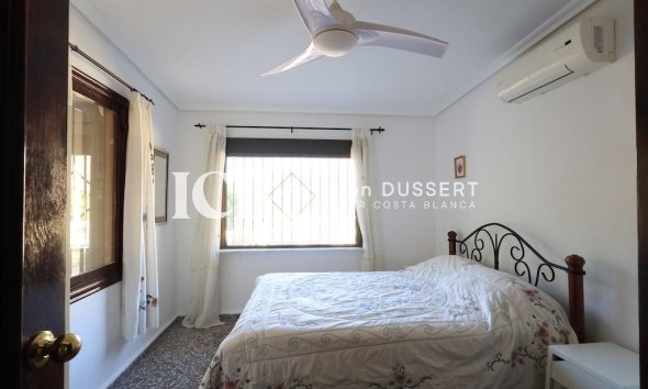 Resale - Villa -
Crevillent - Crevillente