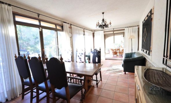 Resale - Villa -
Crevillent - Crevillente