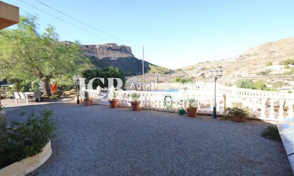 Resale - Villa -
Crevillent - Crevillente