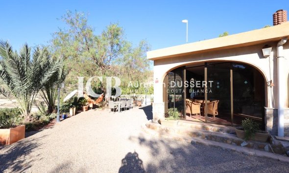 Resale - Villa -
Crevillent - Crevillente