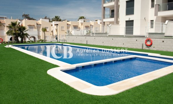 Resale - Apartment / flat -
Orihuela Costa - Villamartín