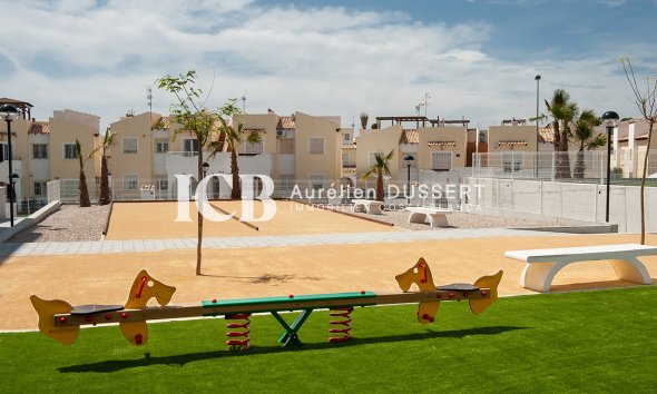 Resale - Apartment / flat -
Orihuela Costa - Villamartín