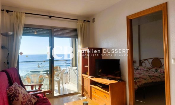 Resale - Apartment / flat -
Torrevieja - Playa de los Locos