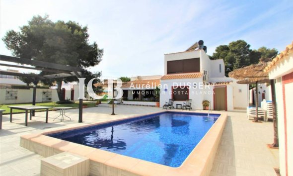 Revente - Villa -
Orihuela Costa - Lomas de Cabo Roig