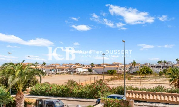 Revente - Villa -
Torrevieja - Punta prima