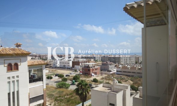 Revente - Appartement -
Guardamar del Segura - Urbanizaciones