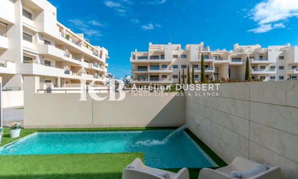 Revente - Villa -
Orihuela Costa - Los Dolses