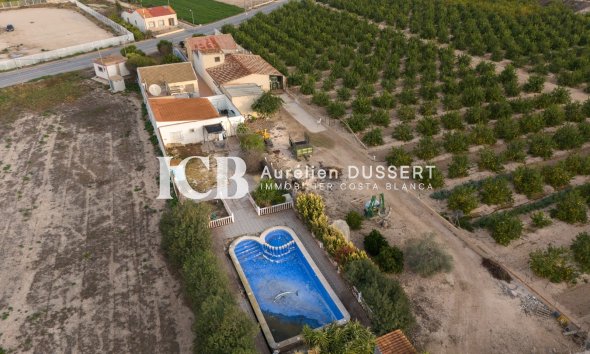 Revente - Finca -
Orihuela Ville - Orihuela