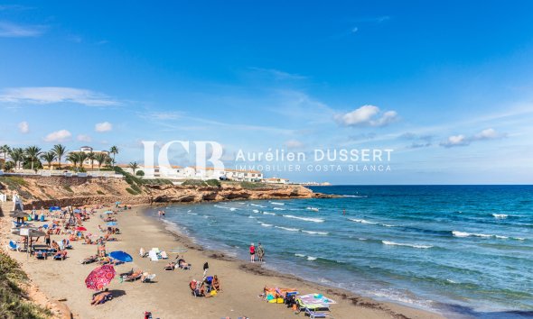 Revente - Maison mitoyenne -
Orihuela Costa - La Zenia