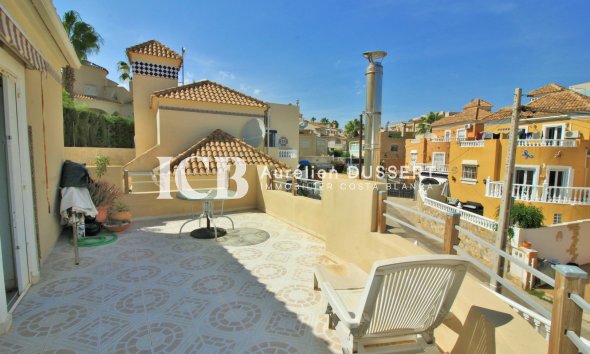 Reventa - Villa -
Orihuela Costa - Villamartín