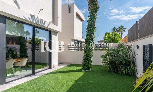 Reventa - Villa -
Torrevieja - Los Balcones - Los Altos del Edén