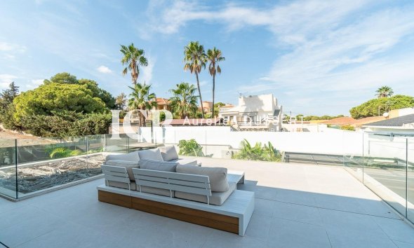 Reventa - Villa -
Torrevieja - Los Balcones - Los Altos del Edén