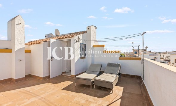 Reventa - Adosado -
Torrevieja - Jardin Del Mar